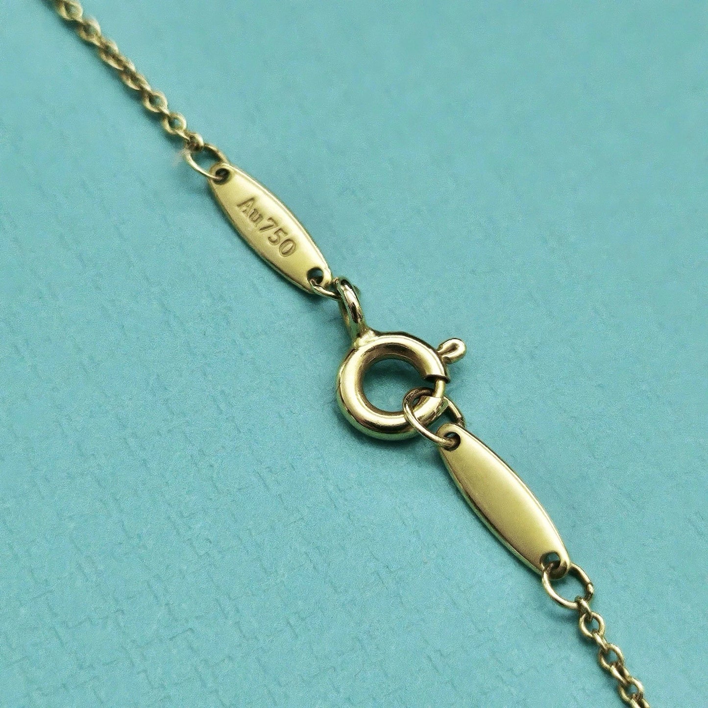 $2,180 Tiffany & Co. Elsa Peretti Diamond By The Yard .23 tcw 18k Gold Necklace