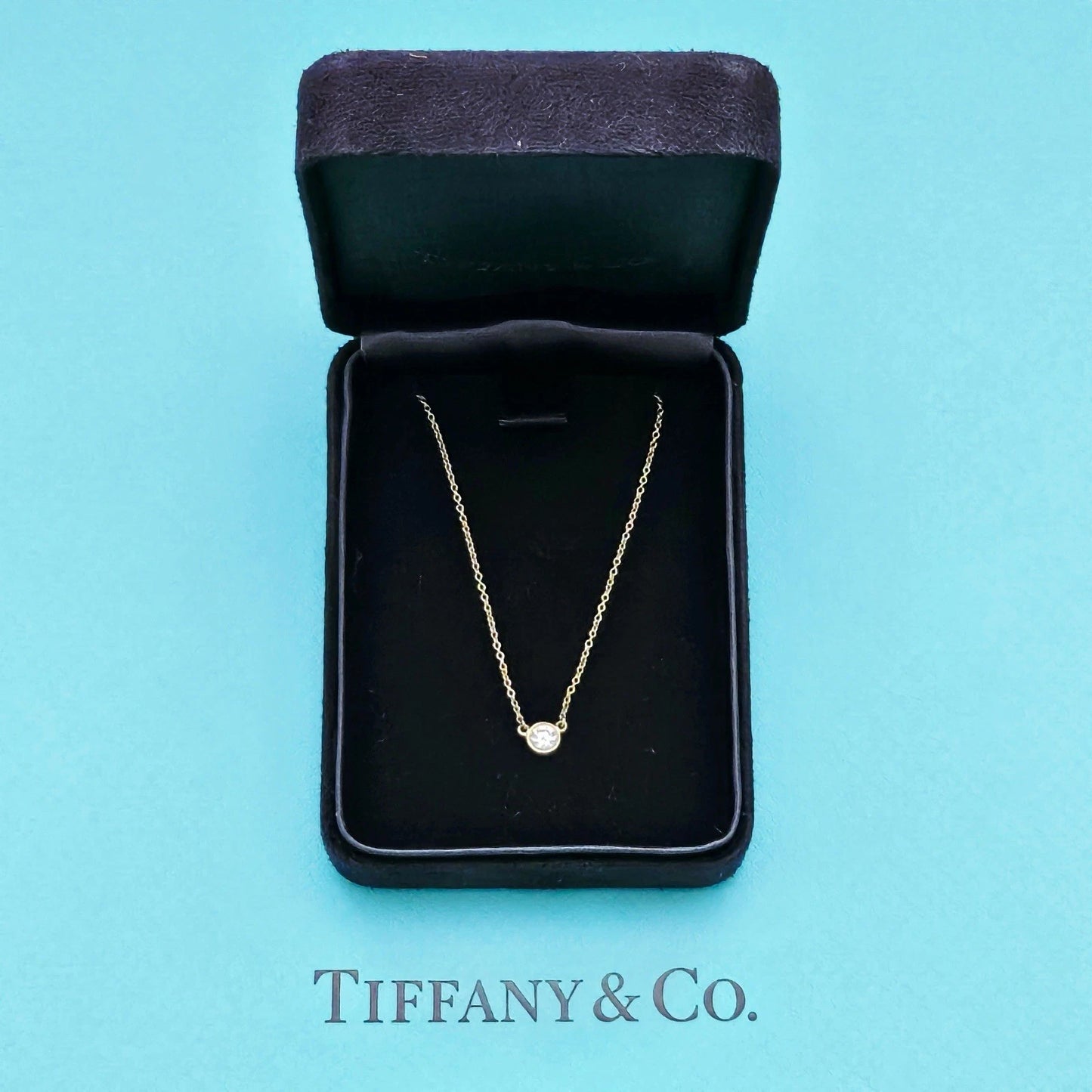 $2,180 Tiffany & Co. Elsa Peretti Diamond By The Yard .23 tcw 18k Gold Necklace