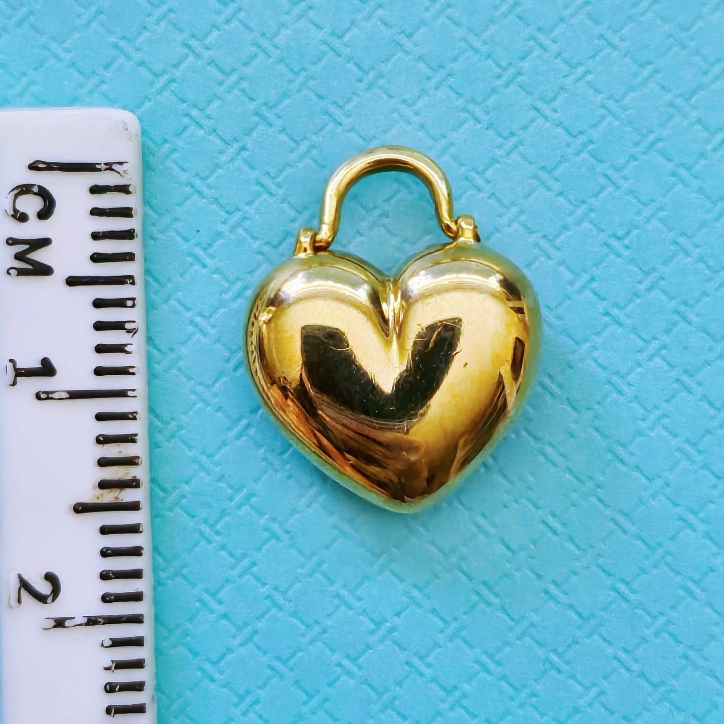 RARE Vintage Tiffany & Co. 18k Yellow Gold Puffy Heart Lock Pendant Charm