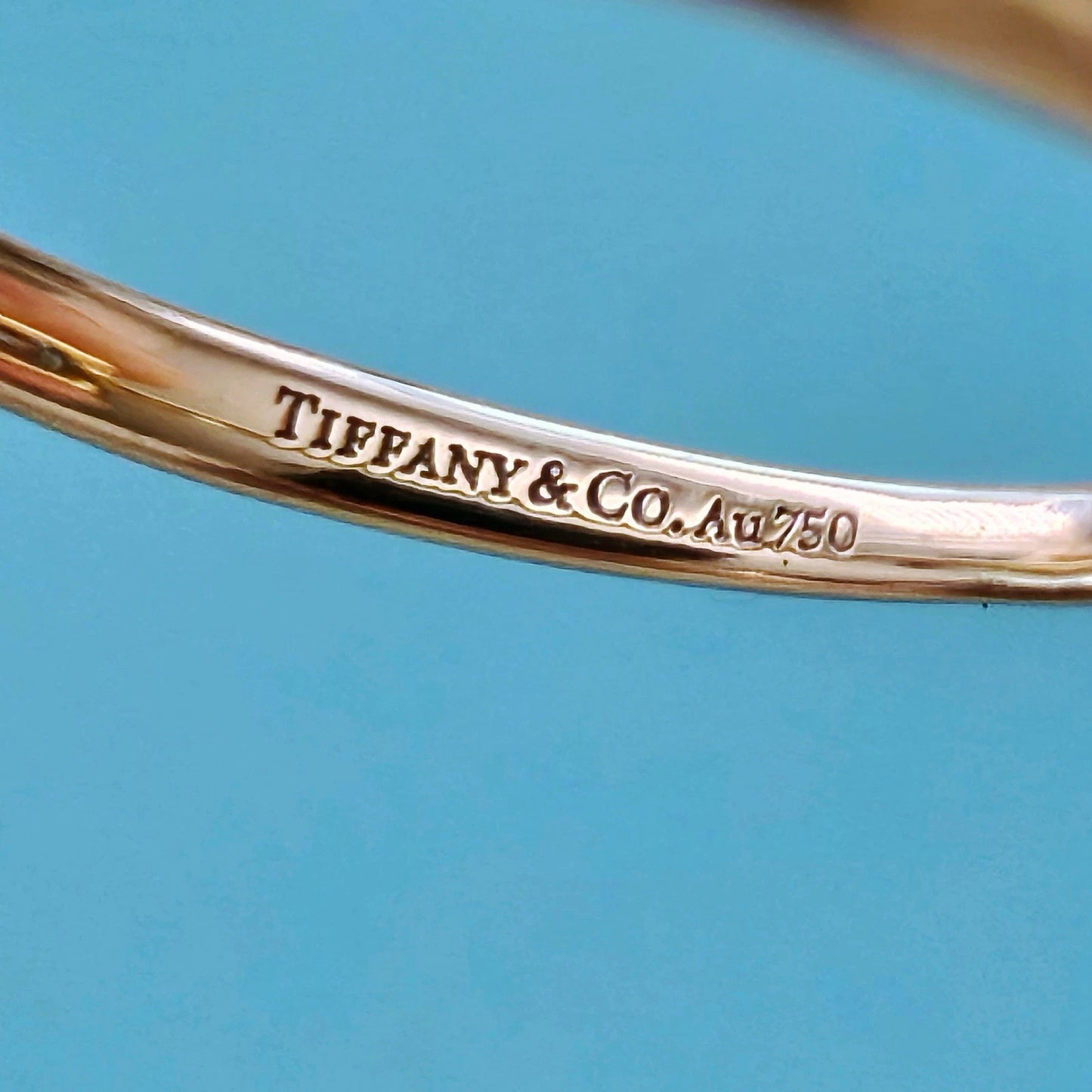 Tiffany & Co. Sugar Stack 18K Yellow Gold Paloma Picasso Blue Topaz Ring