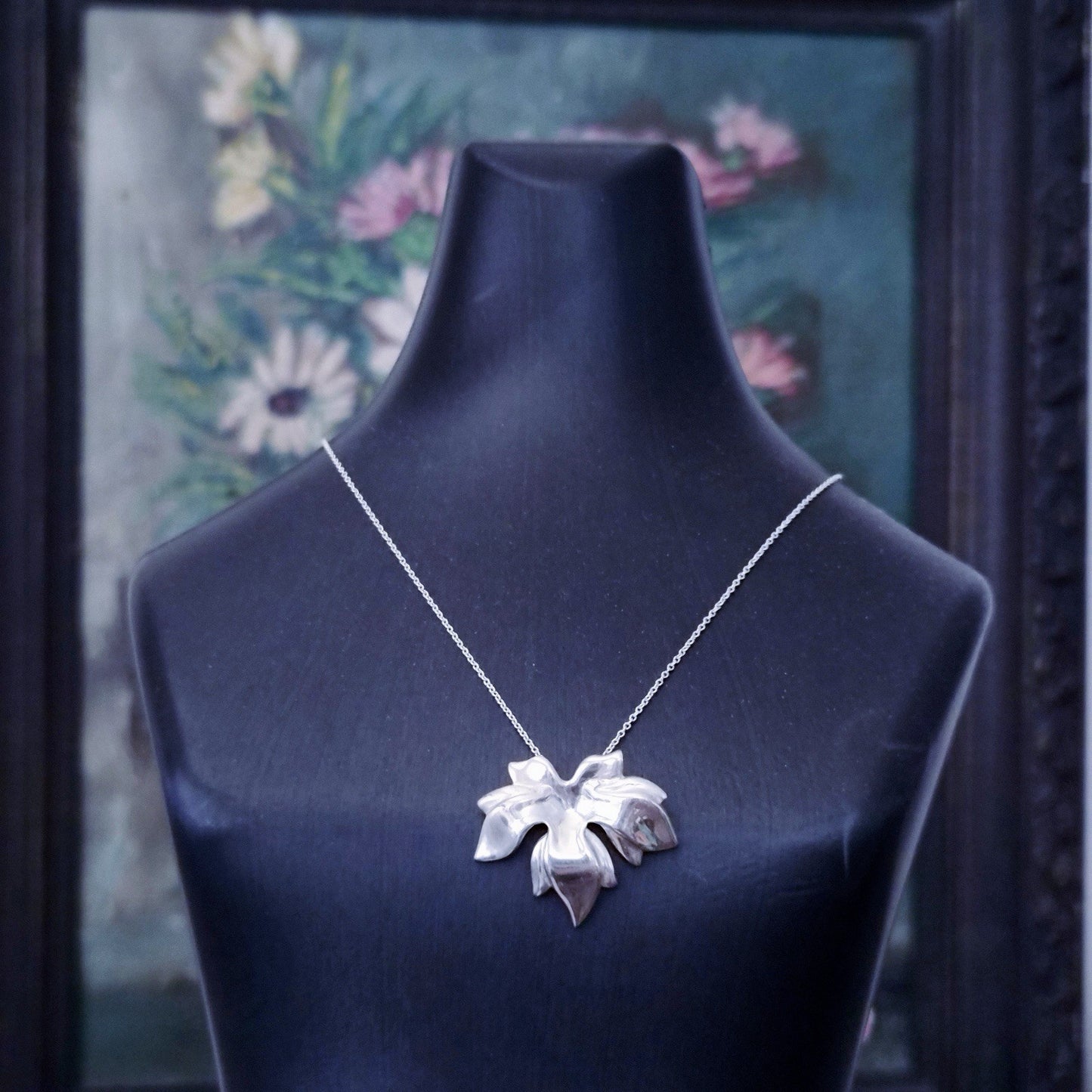 RARE Vintage Tiffany & Co. Maple Leaf Sterling Silver Pendant Necklace