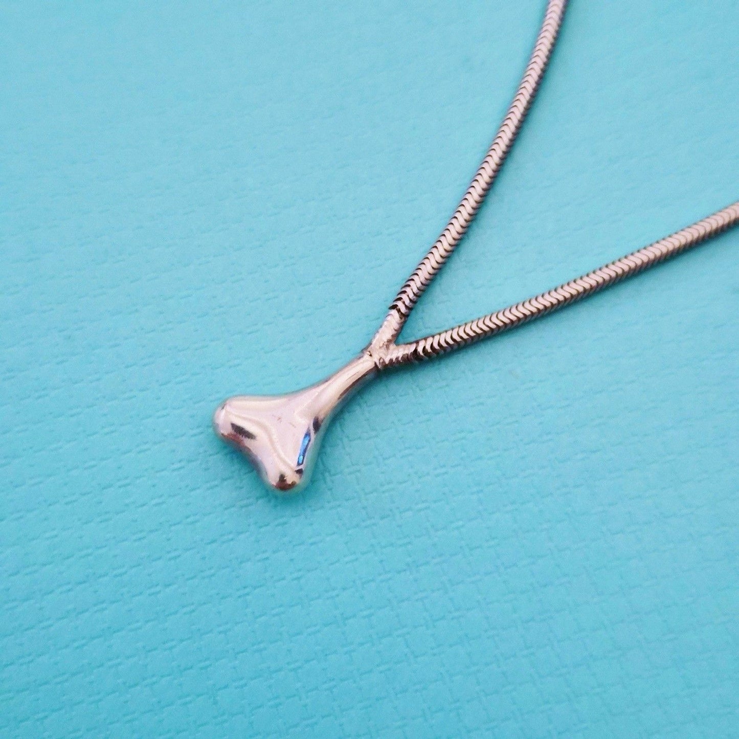 RARE Vintage Tiffany & Co. Snake Chain Bone Sculpture Lariat Silver Necklace