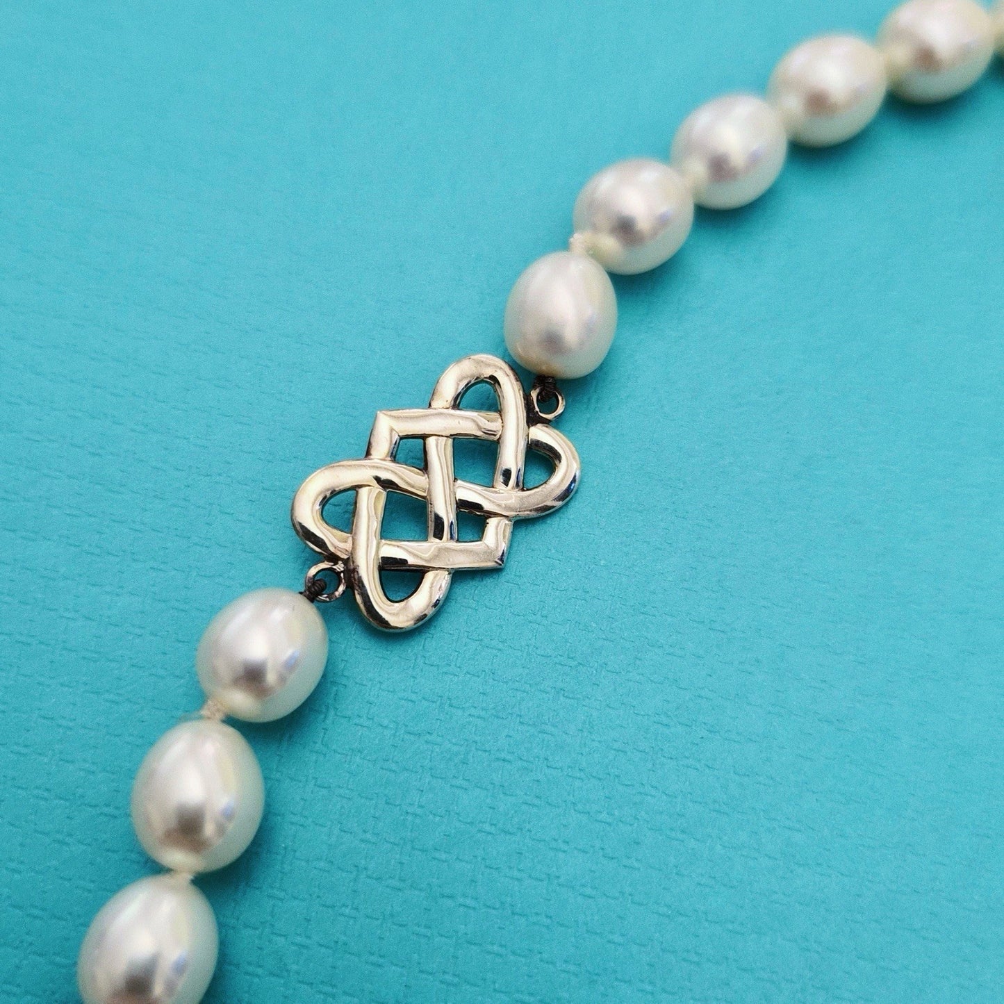 RARE Tiffany & Co. Paloma Picasso Freshwater Pearl Celtic Knot Bead Necklace