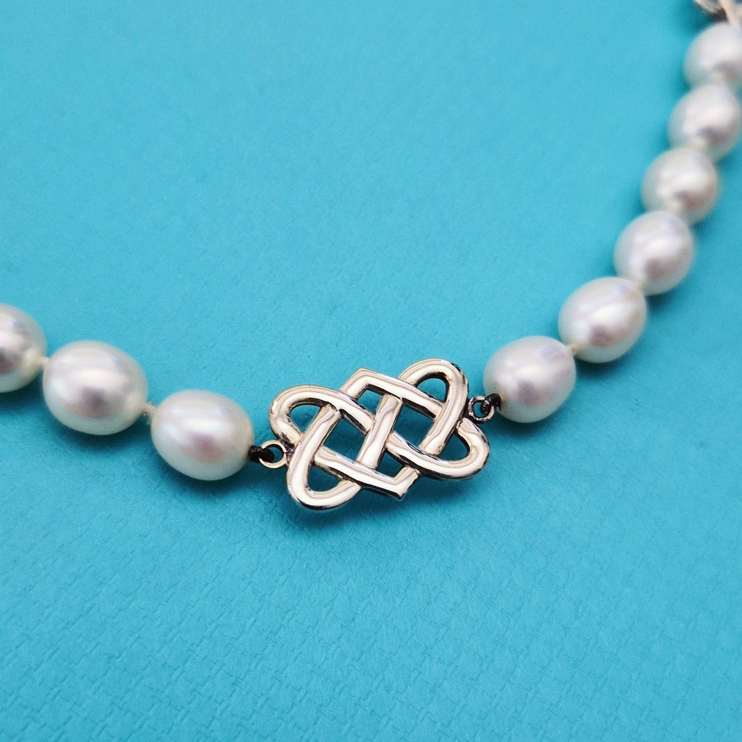 RARE Tiffany & Co. Paloma Picasso Freshwater Pearl Celtic Knot Bead Necklace