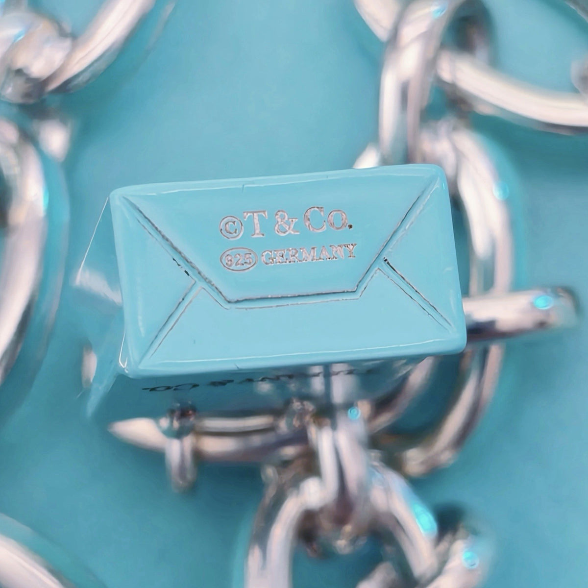 RARE Tiffany & Co Blue Enamel Clasping Oval Link Silver Bracelet w/ Charms