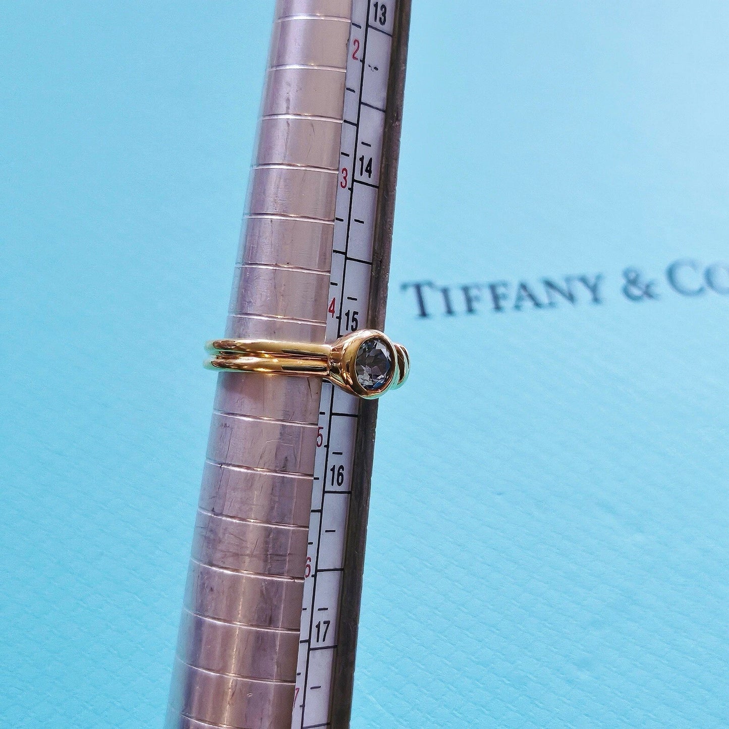 Vintage Tiffany & Co. 18k Yellow Gold Aquamarine Benzel Set Ring