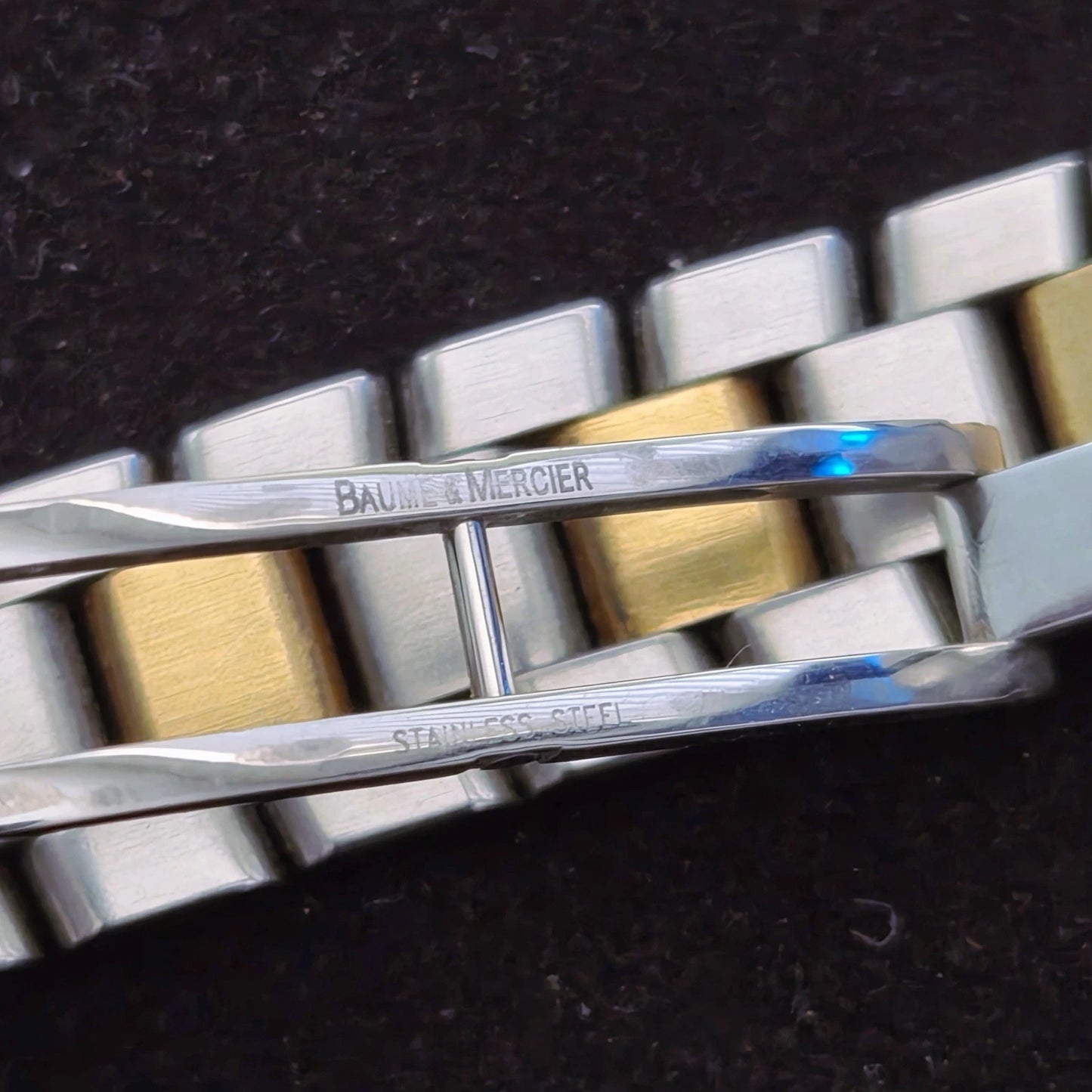 $5,800 Baume & Mercier Riviera 18K Yellow Gold Steel Diamond MOP Ladies Watch