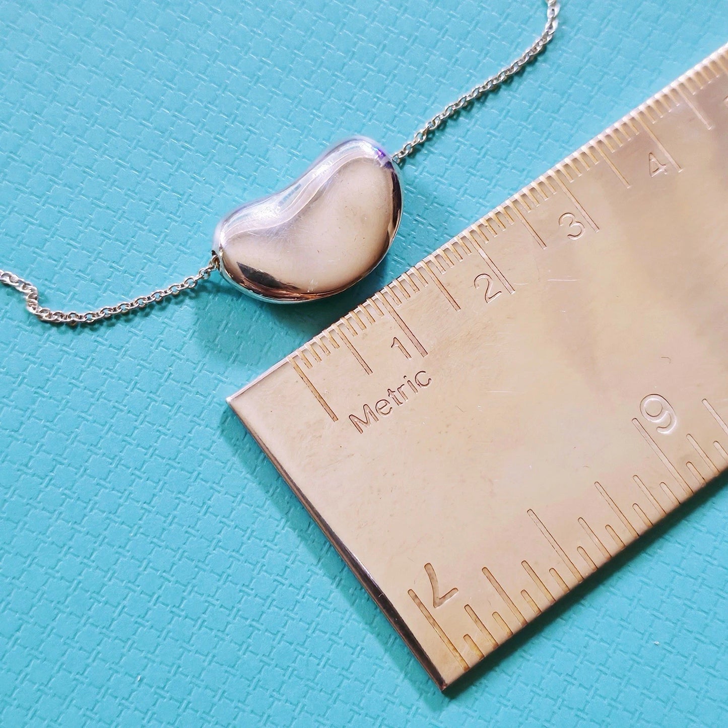 Vintage Tiffany & Co. Elsa Peretti Large 18mm Bean Silver Pendant Necklace 15”