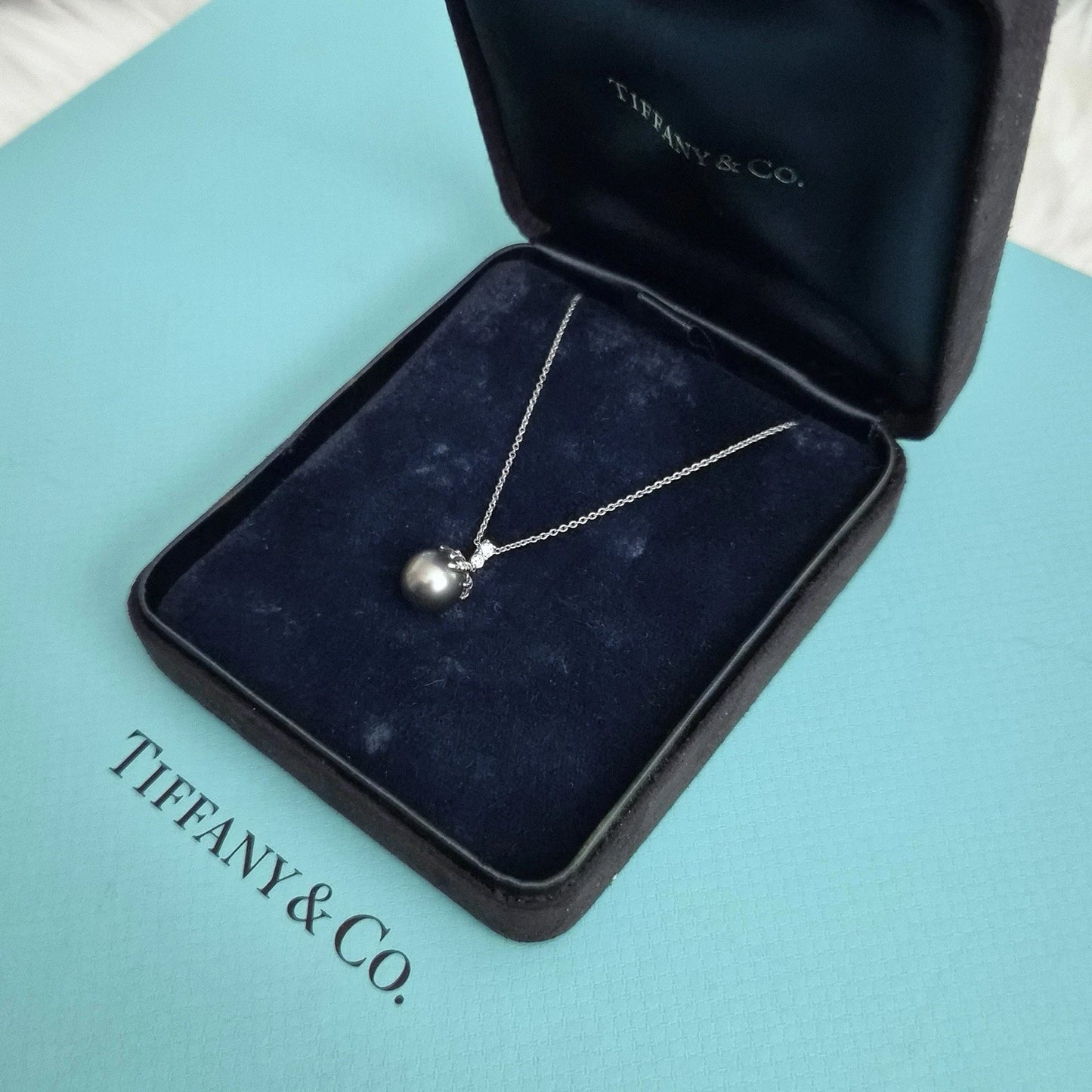 RARE Vintage Tiffany & Co. "Fireworks" Diamond Tahitian Pearl Platinum Necklace