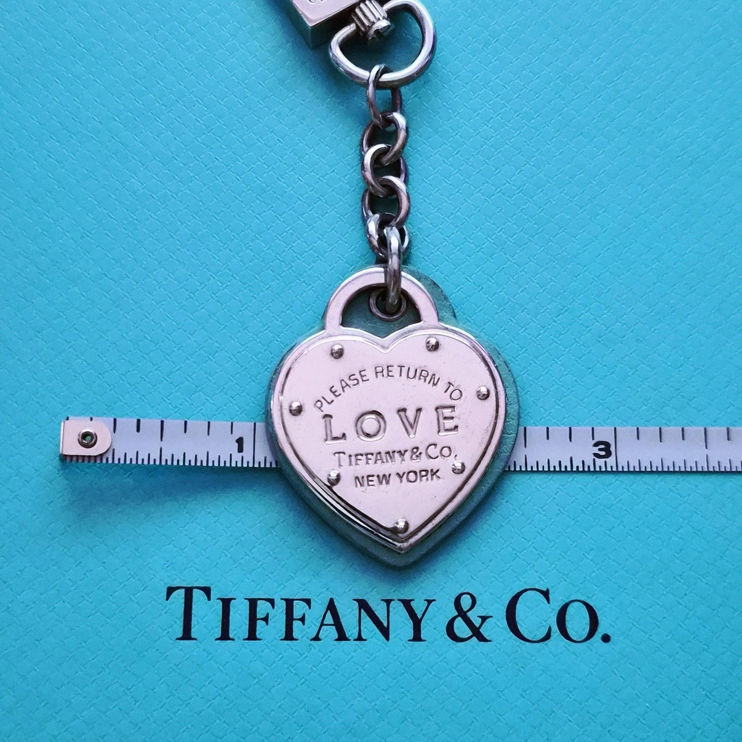 RARE Tiffany & Co. Return To Tiffany Double Heart Blue Leather Keychain Key Ring
