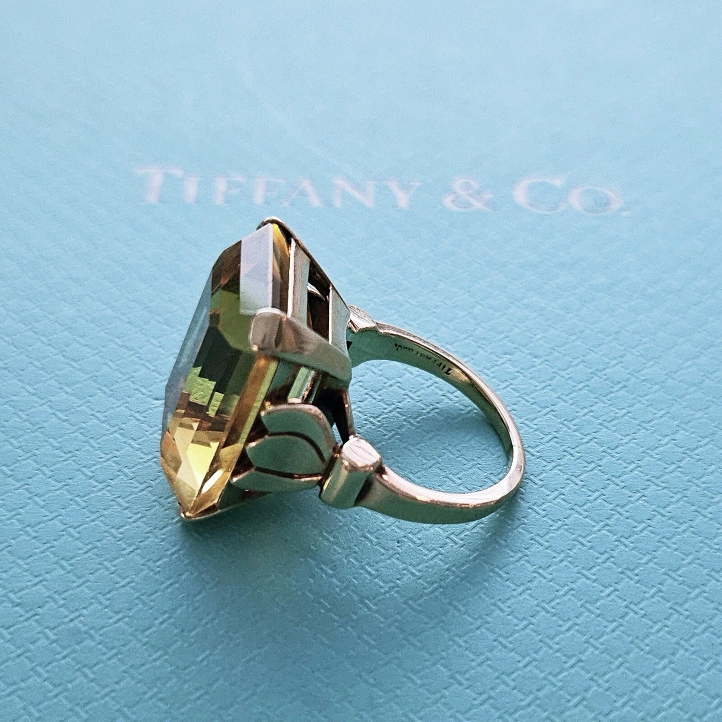 Vintage Tiffany & Co. 18.5 Ct Sparkler Emeral Cut Citrine 14k Gold Cocktail Ring