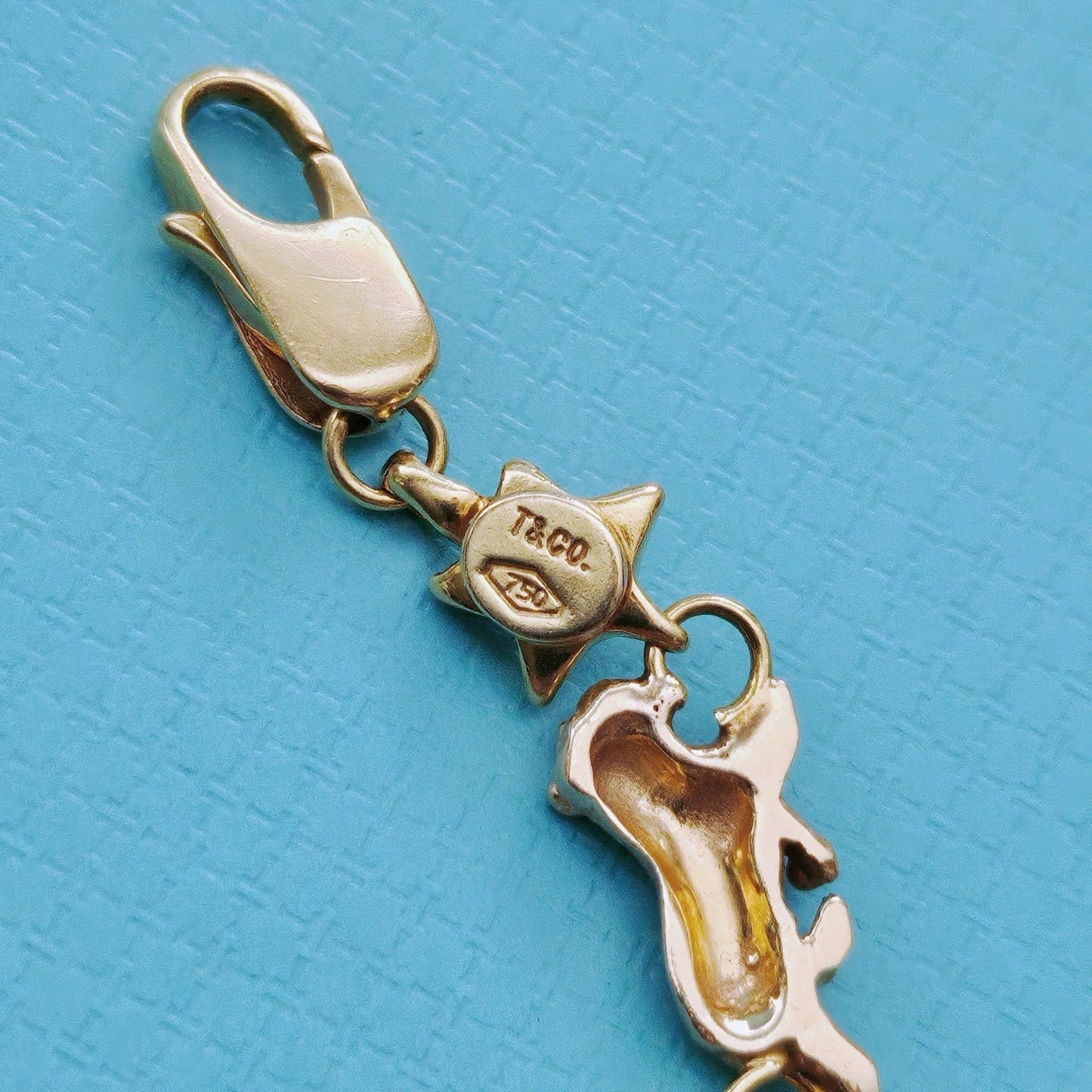 OOAK Vintage Tiffany & Co. Chain Of Star Bulldog Puffed Link 18k Yellow Gold Bracelet