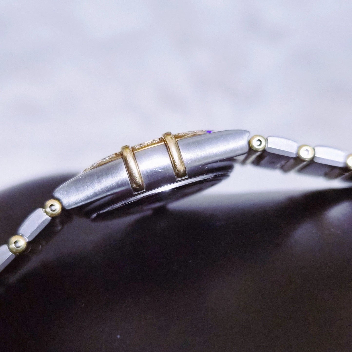 RARE Vintage Omega Constellation 2 Tone 18k SS Diamond Bezel Quartz Watch