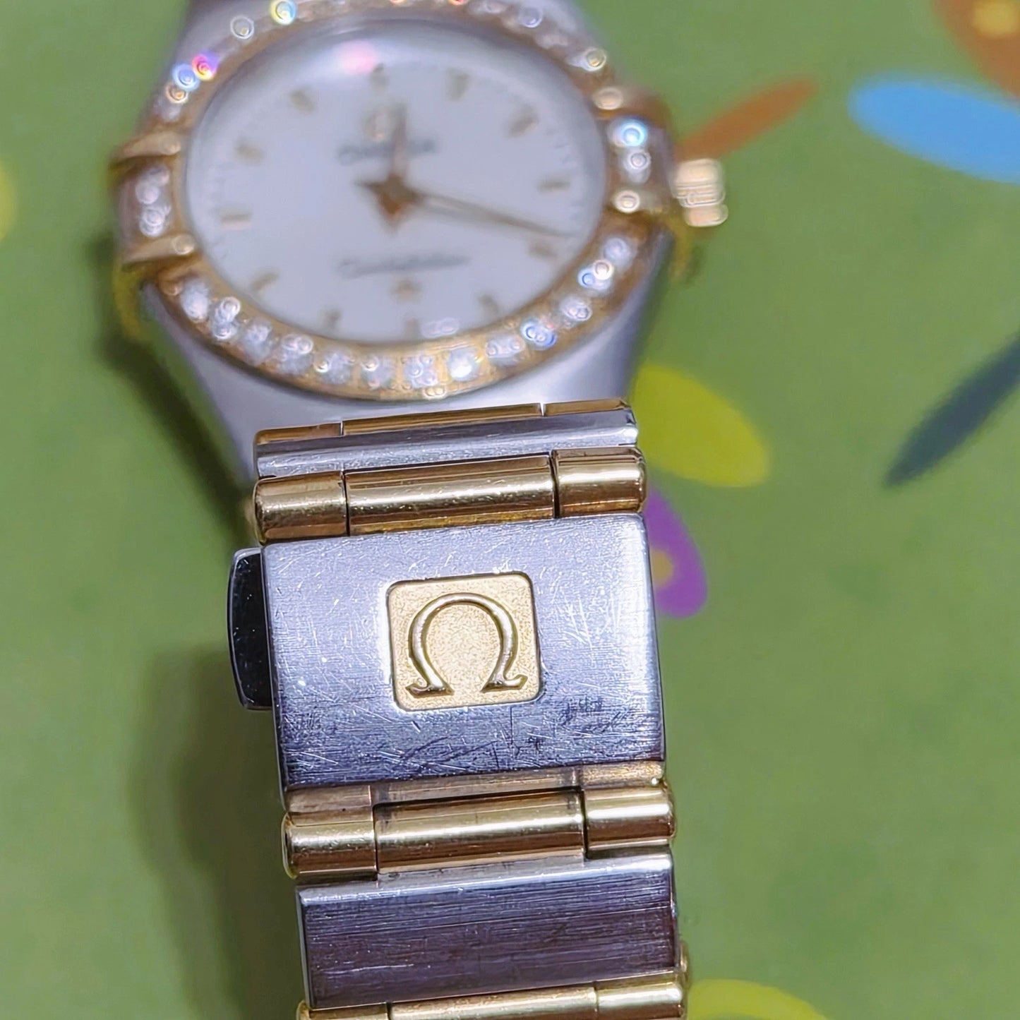 RARE Vintage Omega Constellation 2 Tone 18k SS Diamond Bezel Quartz Watch