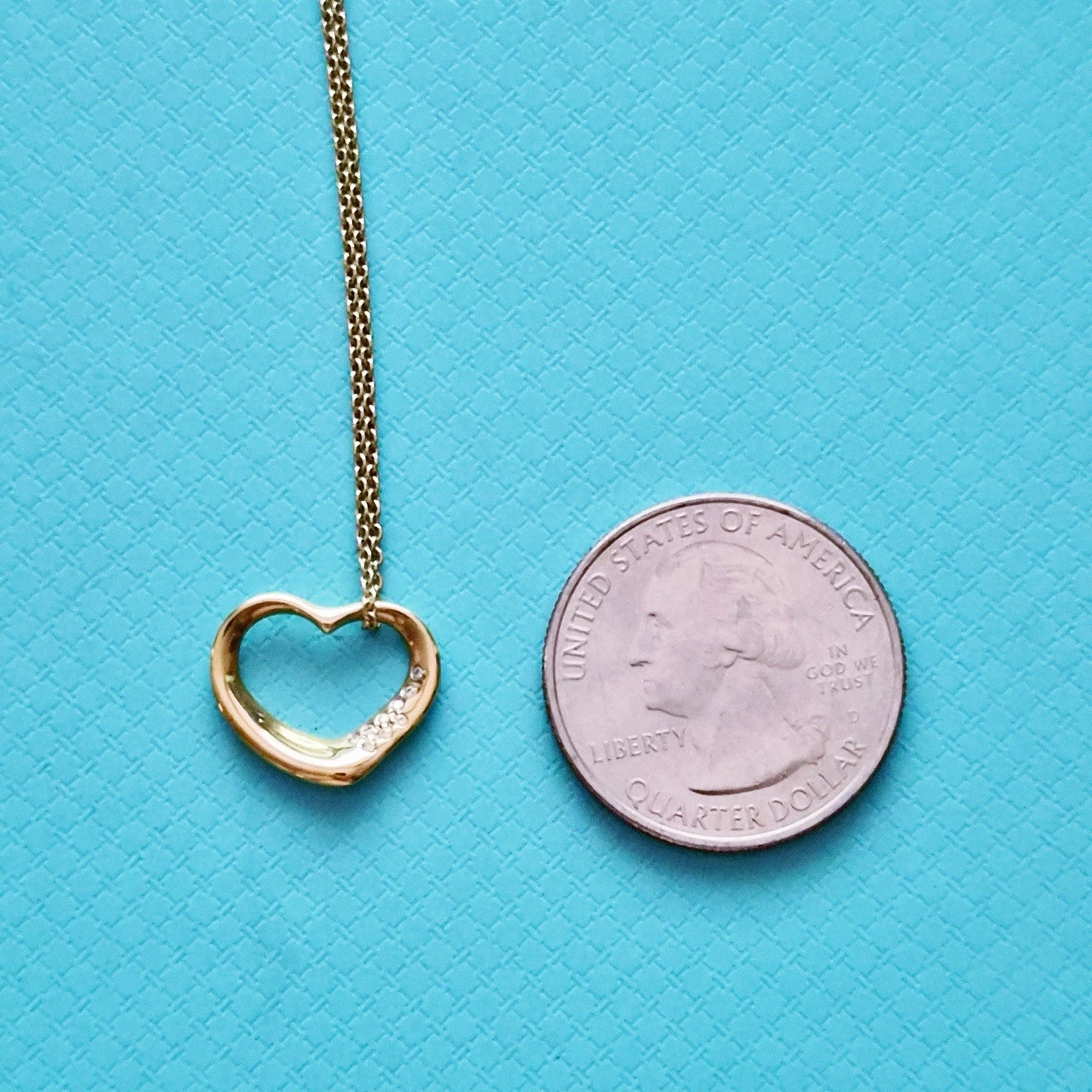 RARE Vintage Tiffany & Co. Elsa Peretti 9 Diamonds Open Heart 18k Necklace 16”