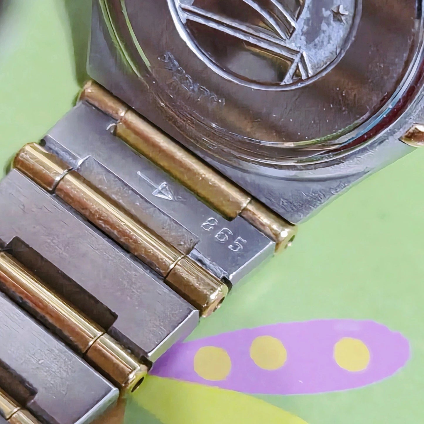 RARE Vintage Omega Constellation 2 Tone 18k SS Diamond Bezel Quartz Watch