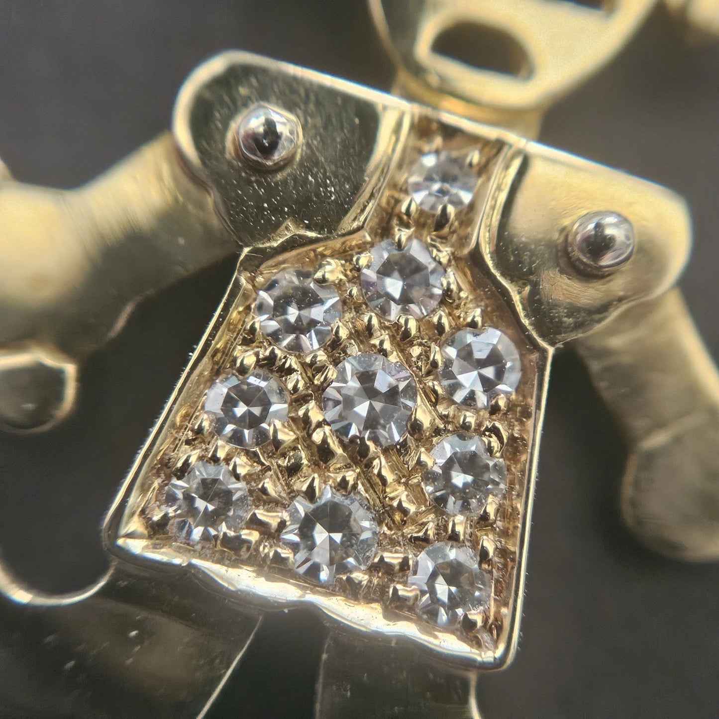 RARE Pomellato Jewelry Queen Diamond 18k Yellow Gold Charm Pendant Movable Arms
