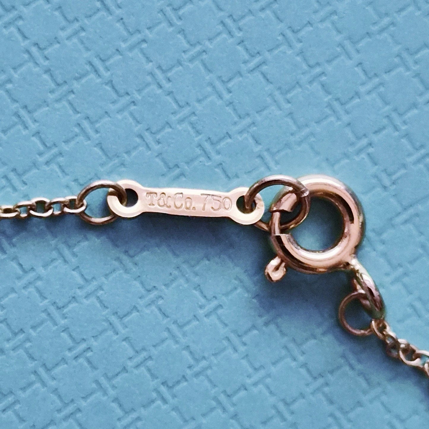 Tiffany & Co. Paloma Picasso Love & Kisses ‘XO’ 18k Diamond Pendant Necklace 16”