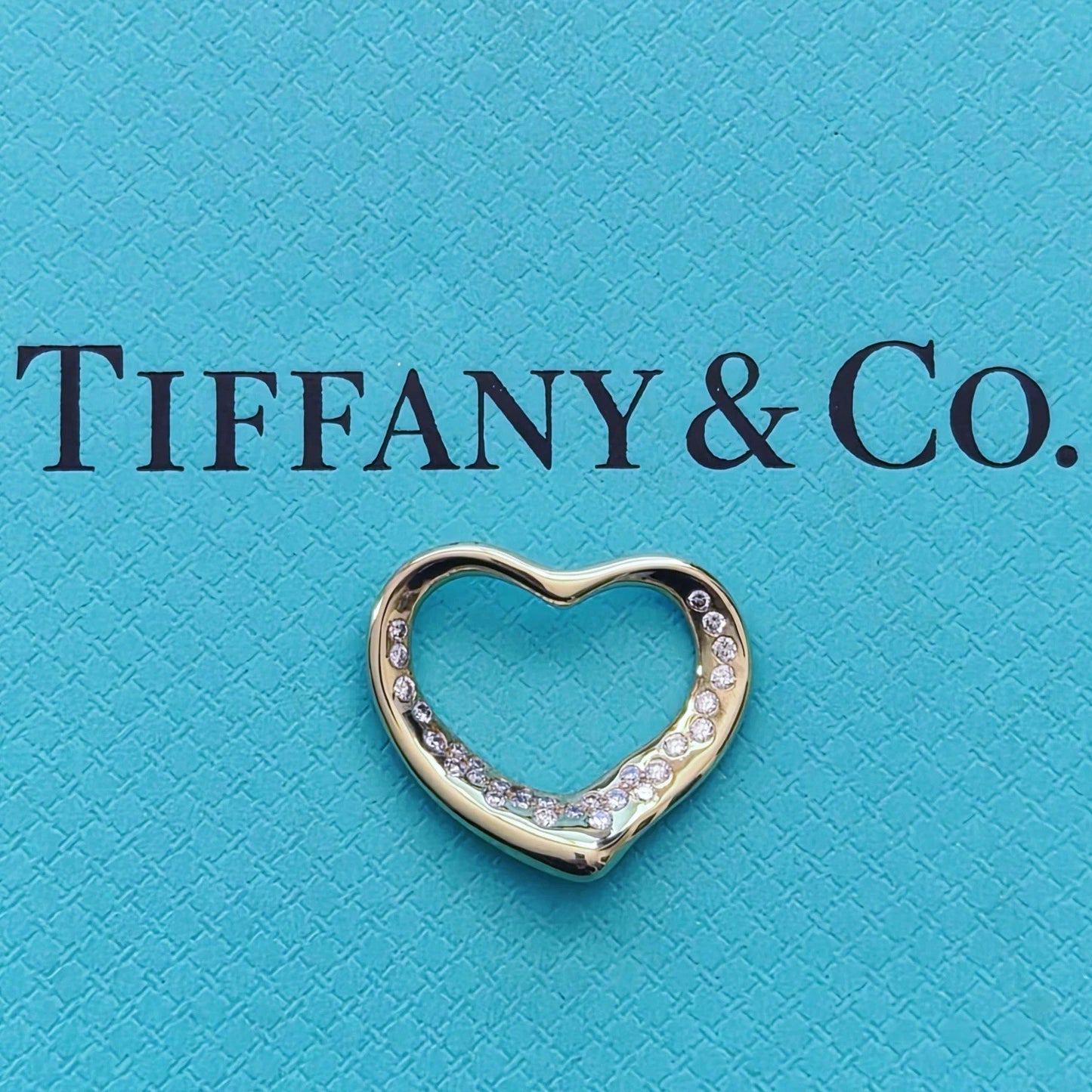 Tiffany & Co. Elsa Peretti 18K Gold Diamond Open Heart 29 Diamonds Pendant