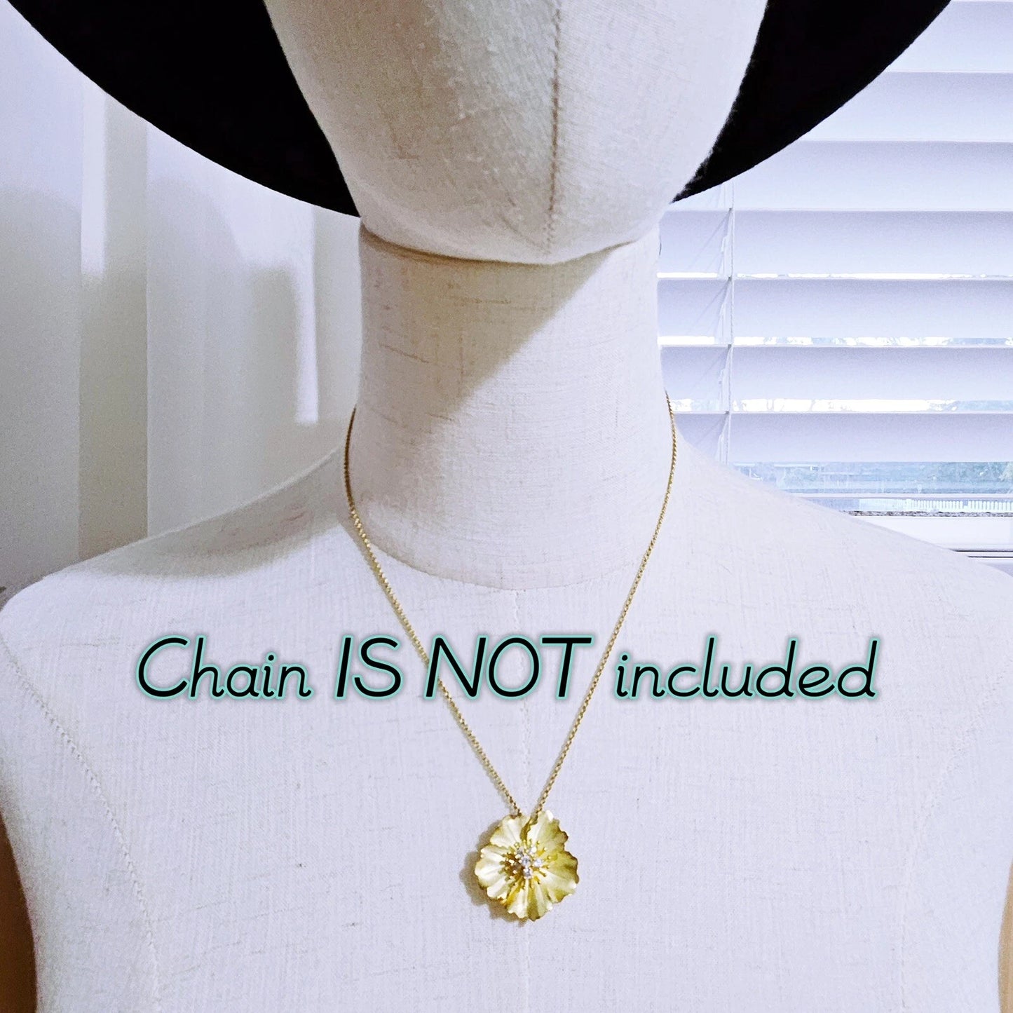 RARE Tiffany & Co. 18K Yellow Gold Diamond Dogwood Flower Brooch Pendant .35 TCW