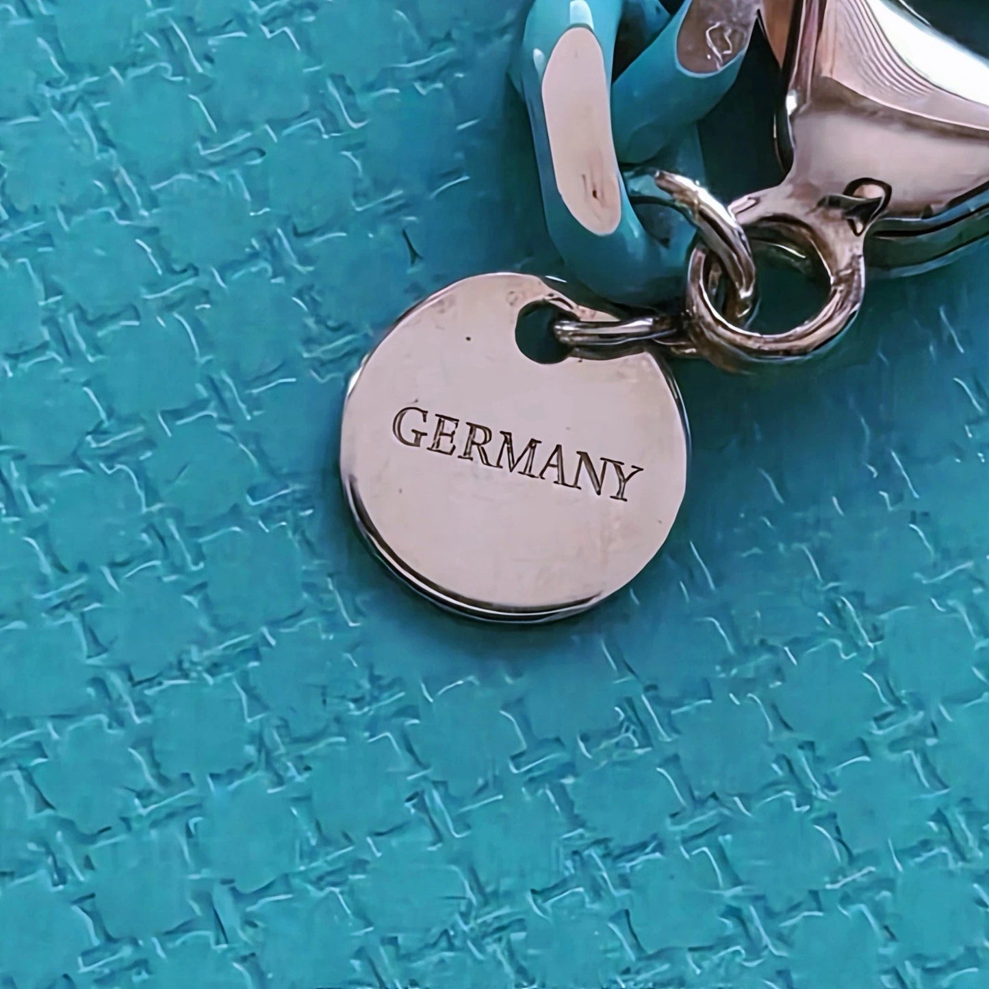 RARE Tiffany & Co. Sparkle Blue Enamel Link Chain Sterling Silver Bracelet 7.25”