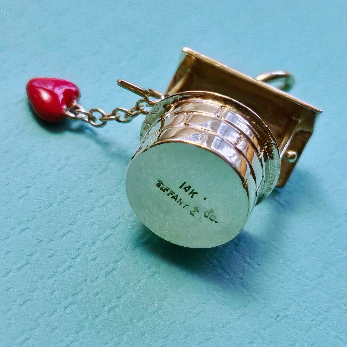 RARE Vintage Tiffany & Co. 14k Yellow Gold Wishing Well Love Enamel Heart Charm Pendant