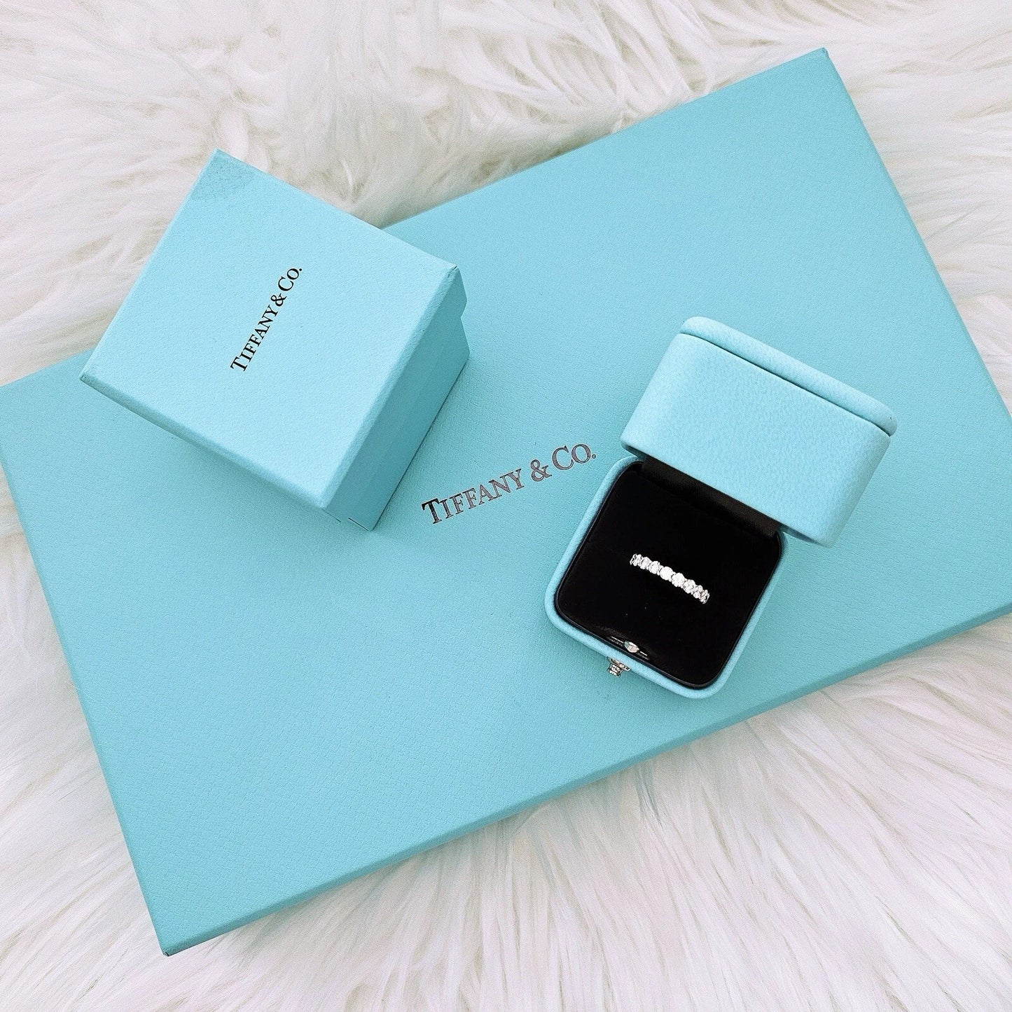 $12,700 Tiffany & Co. Eternity Embrace Forever Platinum 1.64ct Diamond Band 3mm